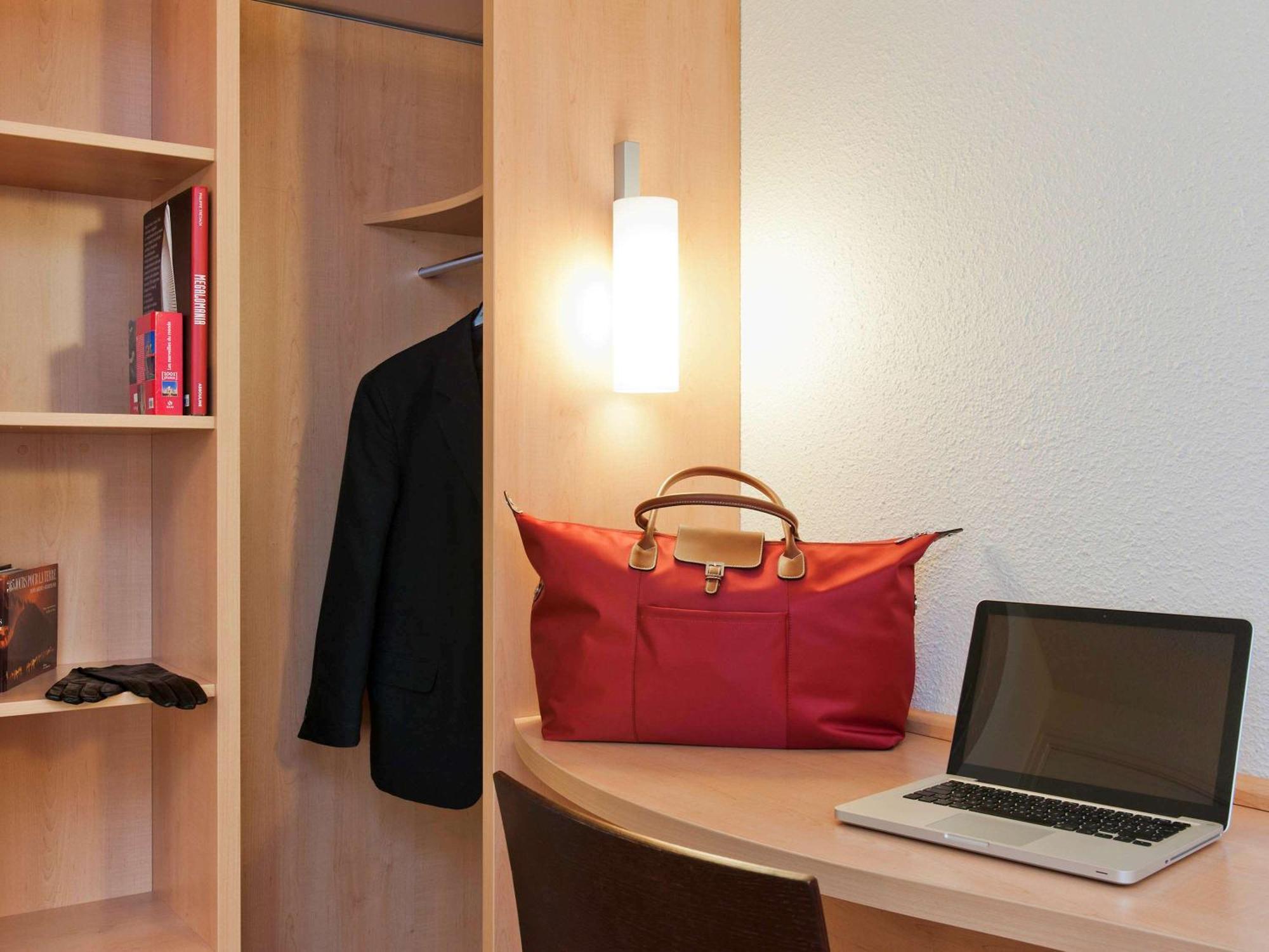 Ibis Lille Centre Gares Otel Dış mekan fotoğraf